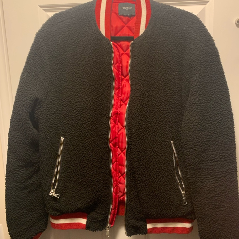 🔥 PRICE DROP🔥 Mens forever21 Sherpa jacket in used but good condition.